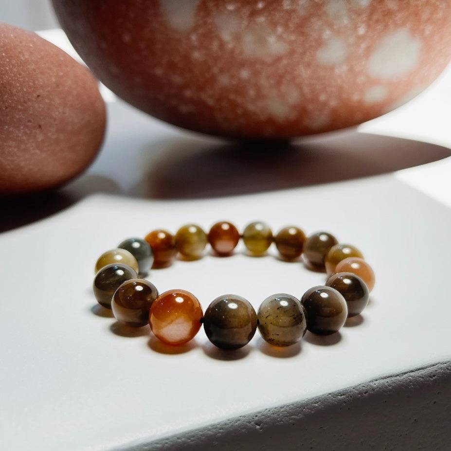 Radiant Strength – Black Sunstone