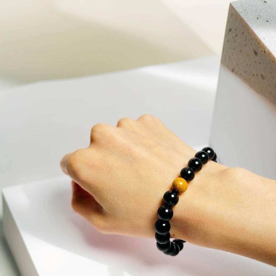 Celestial Balance – Obsidian · Moonstone · Lacquer Bead