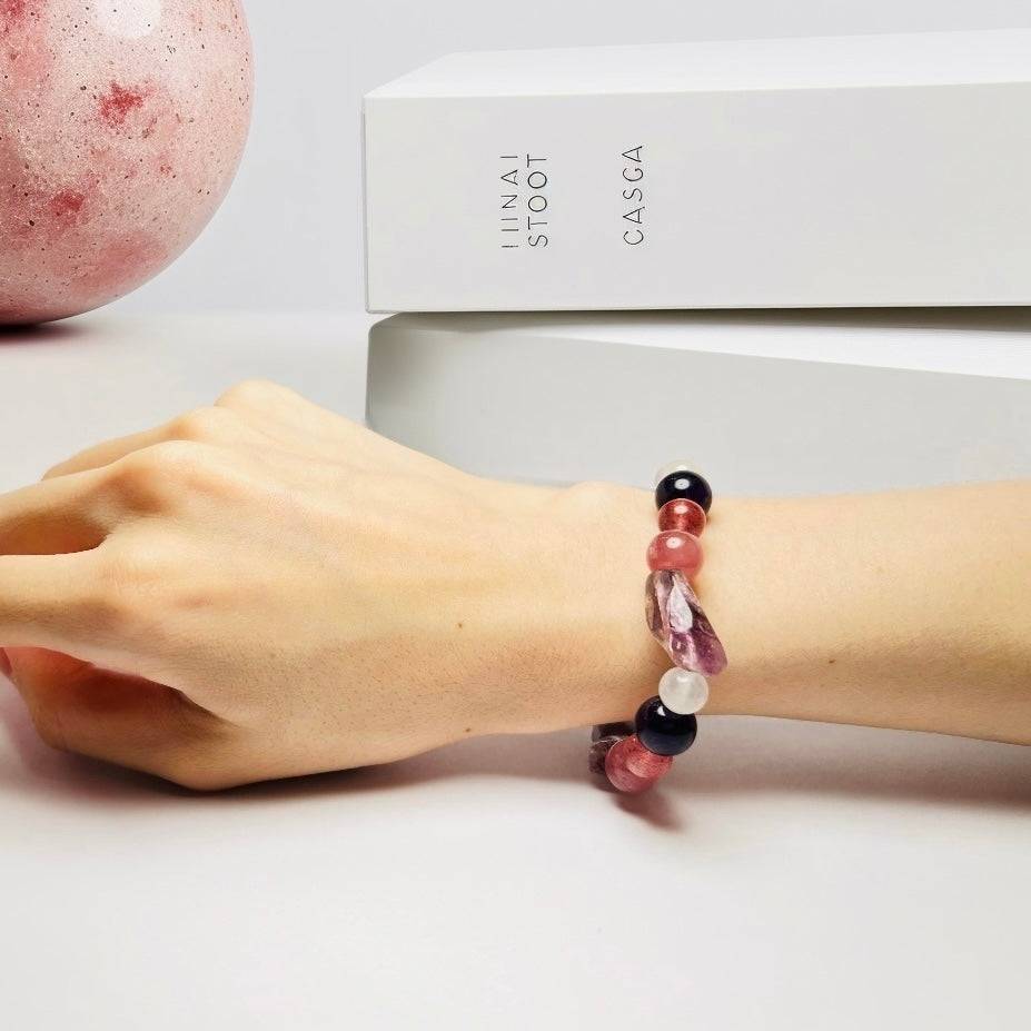Twilight Bloom – Amethyst · Strawberry Quartz · Ametrine